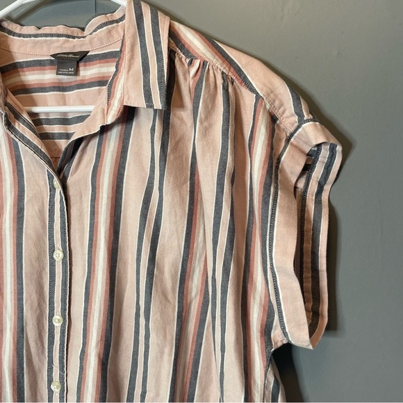 Eddie Bauer oversized Striped Short Sleeve Button-Up Shirt in Pink size medium - Picture 4 of 10